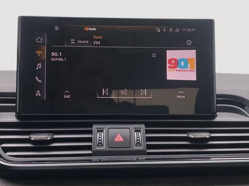 Used 2023 Audi Q5 2.0T Premium Plus w/ Premium Plus Package image 12