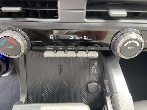 Used 2025 Toyota Tacoma TRD Sport RWD image 23