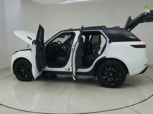 Used 2023 Land Rover Range Rover Sport SE Dynamic image 76