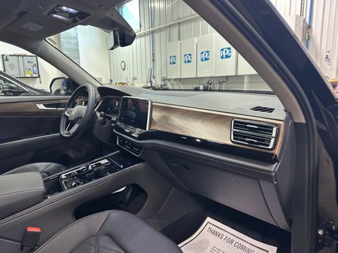 Certified 2026 Volkswagen Atlas SE AWD/4WD image 43