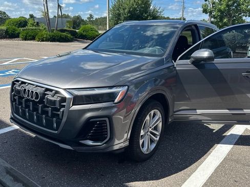 Used 2025 Audi Q7 2.0T Premium AWD/4WD image 3