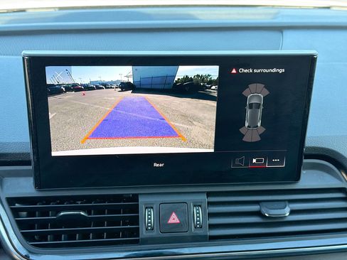 Certified 2023 Audi Q5 2.0T Premium w/ Convenience Package image 32