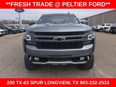 Used 2022 Chevrolet Silverado 1500 RST image 2