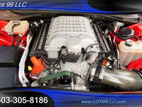 Used 2015 Dodge Challenger SRT Hellcat image 17