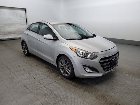 Used 2016 Hyundai Elantra GT w/ Option Group 02 image 13