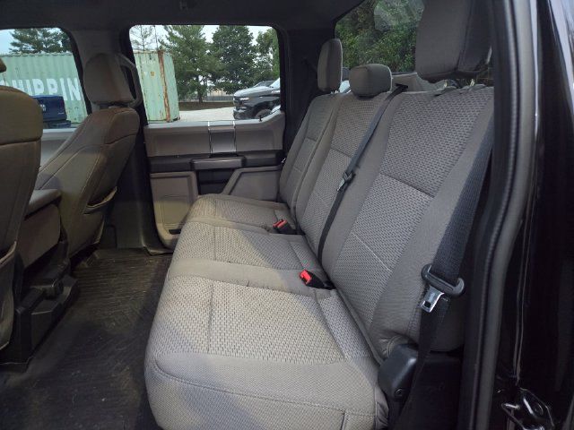 Used 2022 Ford F250 XLT w/ Black Appearance Package AWD/4WD image 11