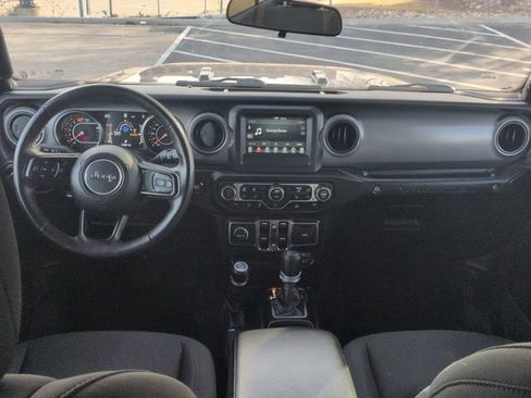 Used 2023 Jeep Wrangler Sport S image 18