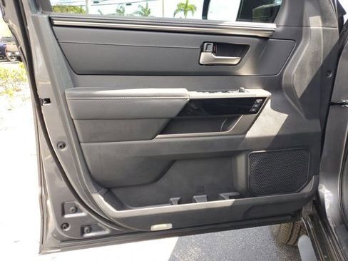 New 2026 Toyota Tundra Limited AWD/4WD image 12