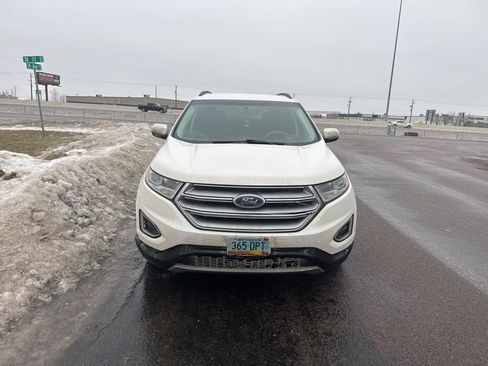 Used 2015 Ford Edge SEL w/ Equipment Group 201A image 2