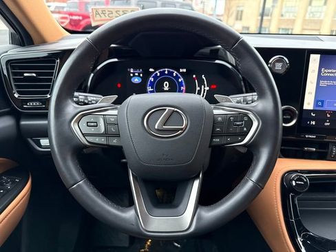 Used 2023 Lexus NX 250 AWD image 17