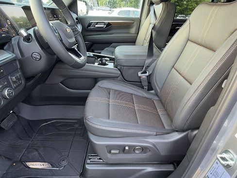 New 2026 Chevrolet Tahoe High Country w/ Sun And Tow Package AWD/4WD image 5