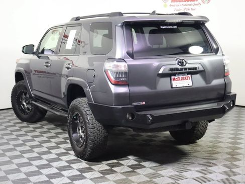 Used 2020 Toyota 4Runner SR5 Premium w/ Moonroof Package AWD/4WD image 13