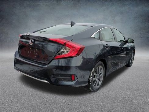 Used 2019 Honda Civic EX image 9