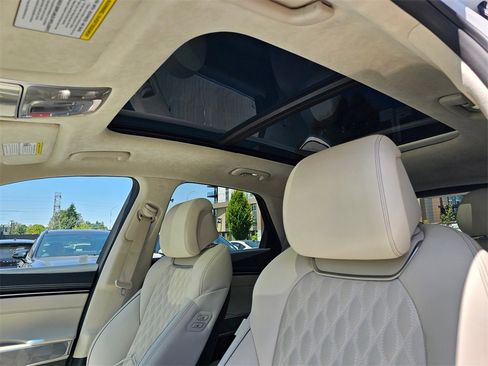 Used 2025 Genesis GV70 3.5T Sport w/ Sport Advanced Package image 24