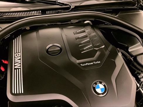 Certified 2023 BMW 330i xDrive Sedan w/ Premium Package AWD/4WD image 31