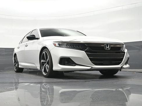 Used 2022 Honda Accord Sport image 28