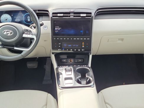 Used 2024 Hyundai Tucson Limited FWD image 15