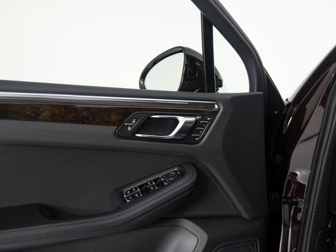 New 2026 Porsche Macan AWD/4WD image 19