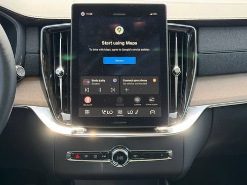 New 2026 Volvo XC90 B5 Core AWD/4WD image 18