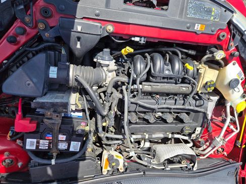 Used 2010 Ford Focus SEL image 29