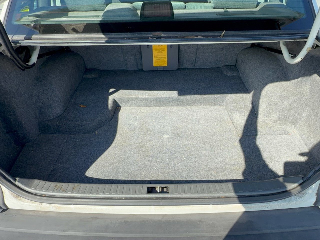 Used 1994 Volvo 940 Sedan RWD image 28