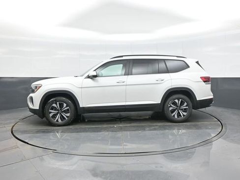New 2026 Volkswagen Atlas SE image 4