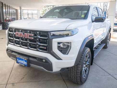 Used 2023 GMC Canyon AT4 w/ AT4 Premium Package image 3