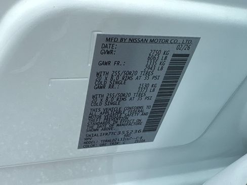 Used 2026 INFINITI QX60 Luxe w/ Cargo Package FWD image 34