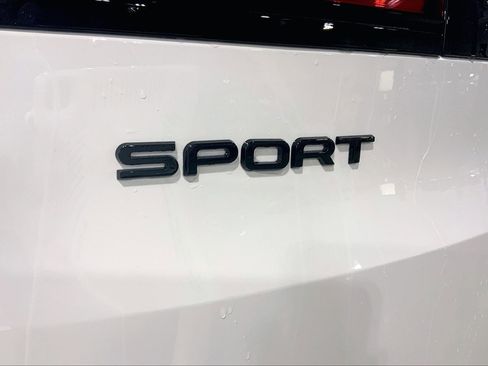 New 2026 Land Rover Range Rover Sport Dynamic SE image 15