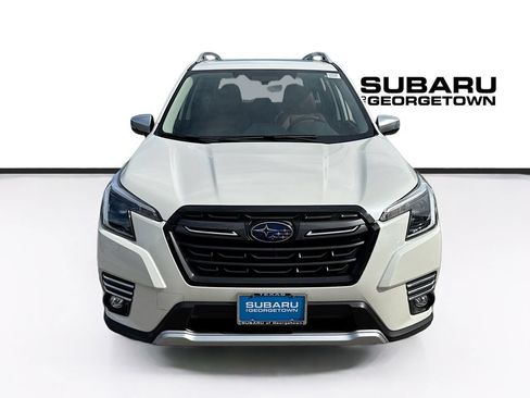 Used 2024 Subaru Forester Touring w/ POP Package 3 AWD/4WD image 2