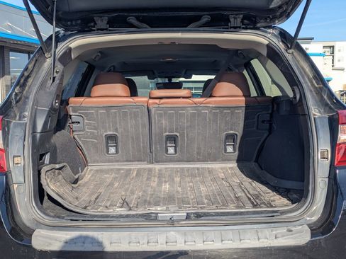 Used 2017 Subaru Outback 3.6R Touring w/ Popular Package #5A image 21