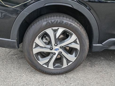 Certified 2022 Subaru Outback Limited image 10