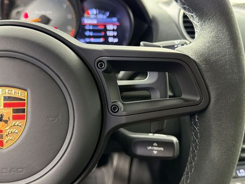 Certified 2025 Porsche 718 Boxster Spyder RS RWD image 15