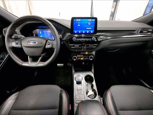 Used 2023 Ford Escape ST-Line image 14