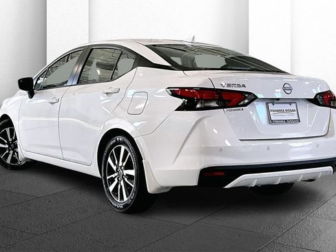 Certified 2025 Nissan Versa SV w/ Trunk Package image 10