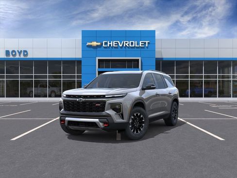 New 2026 Chevrolet Traverse Z71 w/ Enhanced Driving Package AWD/4WD image 8