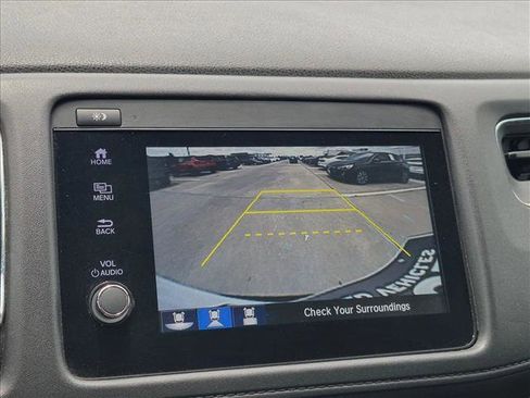 Used 2022 Honda HR-V EX image 11