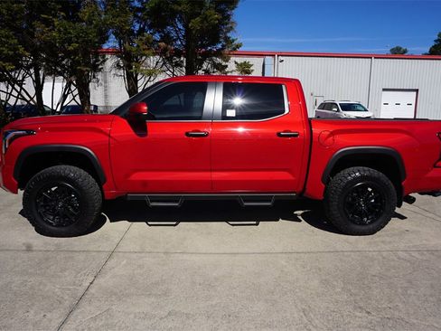 Used 2025 Toyota Tundra SR5 image 19