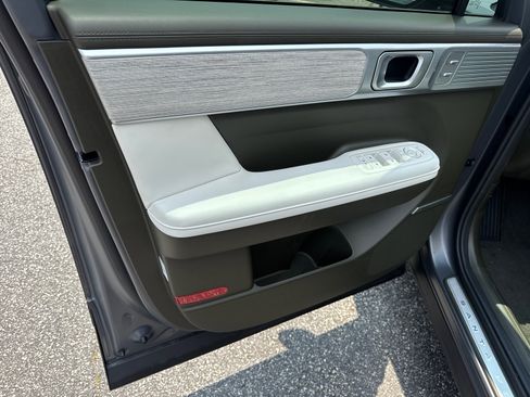 New 2025 Hyundai Santa Fe Calligraphy image 10