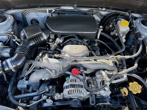 Used 2010 Subaru Forester 2.5X Limited image 36