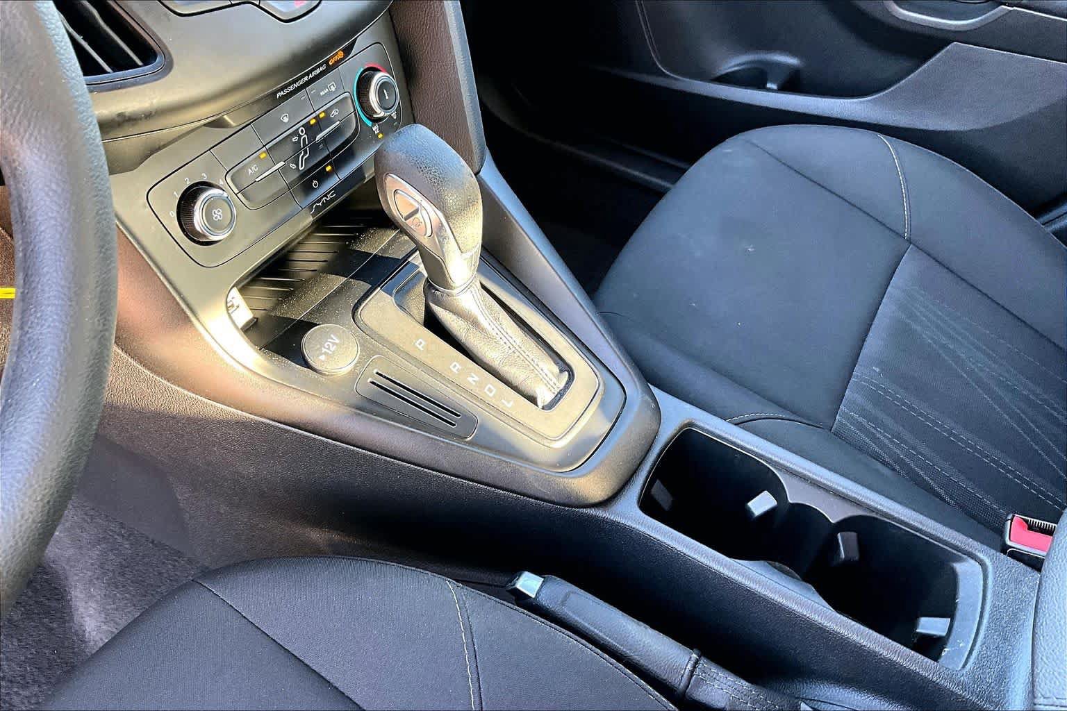 Used 2018 Ford Focus SE w/ Interior Protection Package FWD image 17
