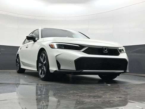 Certified 2025 Honda Civic Sport image 39