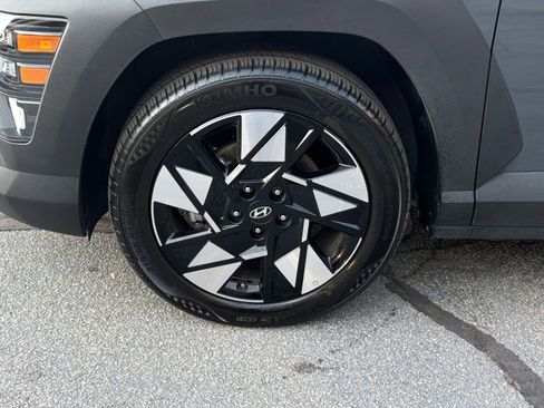 Used 2025 Hyundai Kona SEL image 31