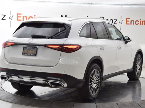 Certified 2026 Mercedes-Benz GLC 300 image 6