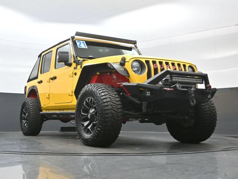 Used 2021 Jeep Wrangler Unlimited Rubicon AWD/4WD image 34