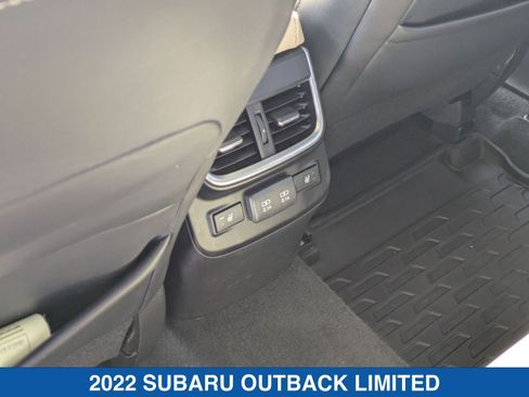 Used 2022 Subaru Outback Limited image 32