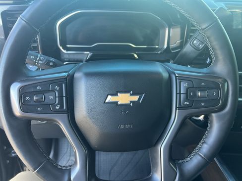 Used 2024 Chevrolet Silverado 2500 High Country w/ High Country Premium Package AWD/4WD image 12