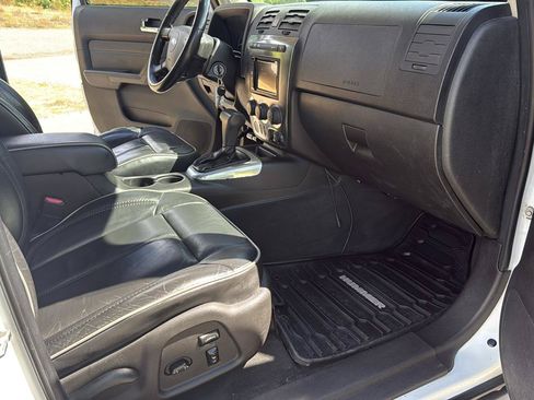 Used 2009 HUMMER H3T AWD/4WD image 26