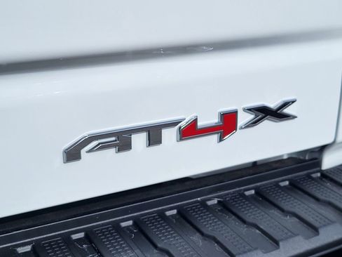 New 2026 GMC Sierra 1500 AT4X image 8