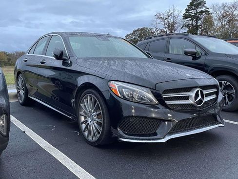 Used 2017 Mercedes-Benz C 300 4MATIC Sedan image 1